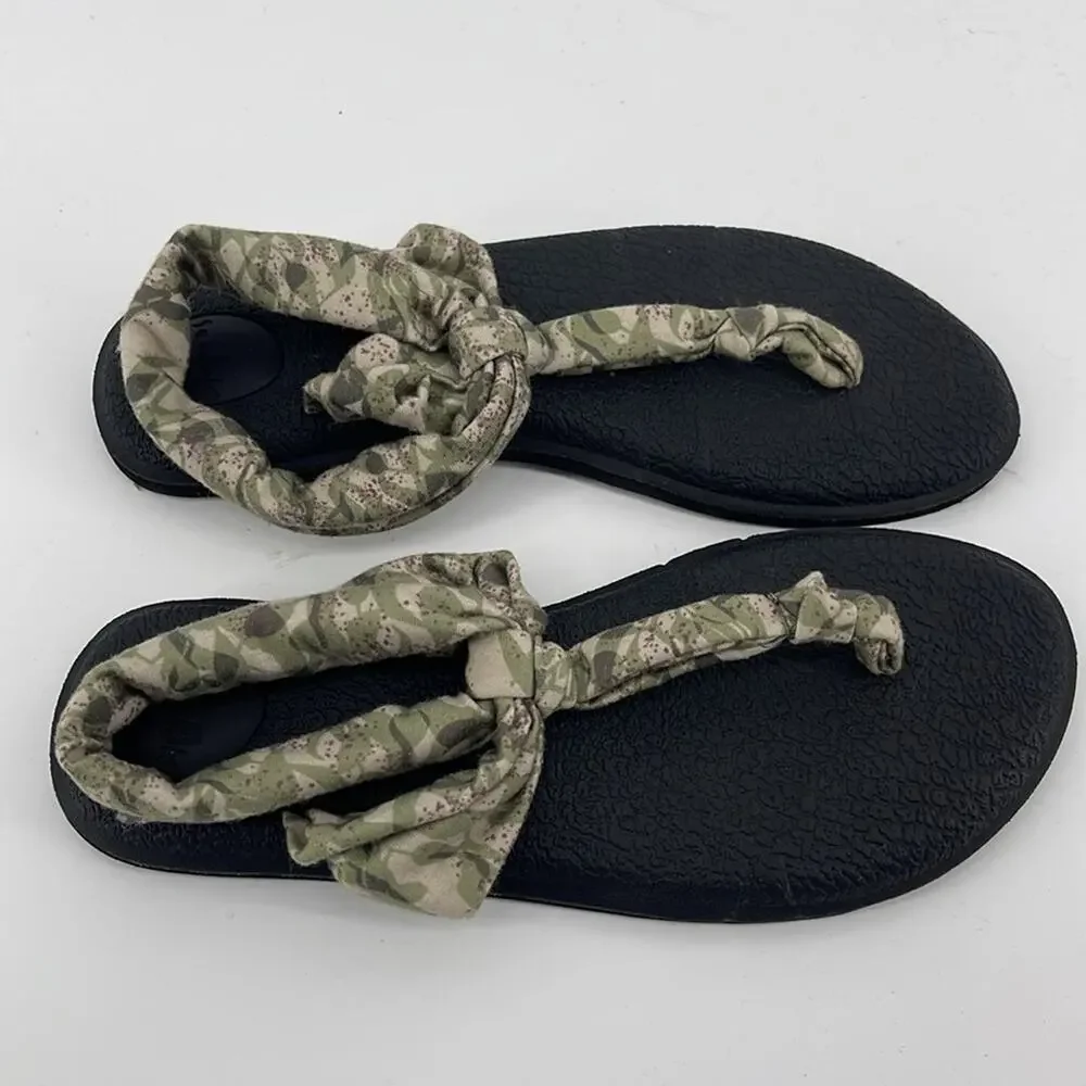 NWOT Sanuk yoga mat sling back sandals sz 7